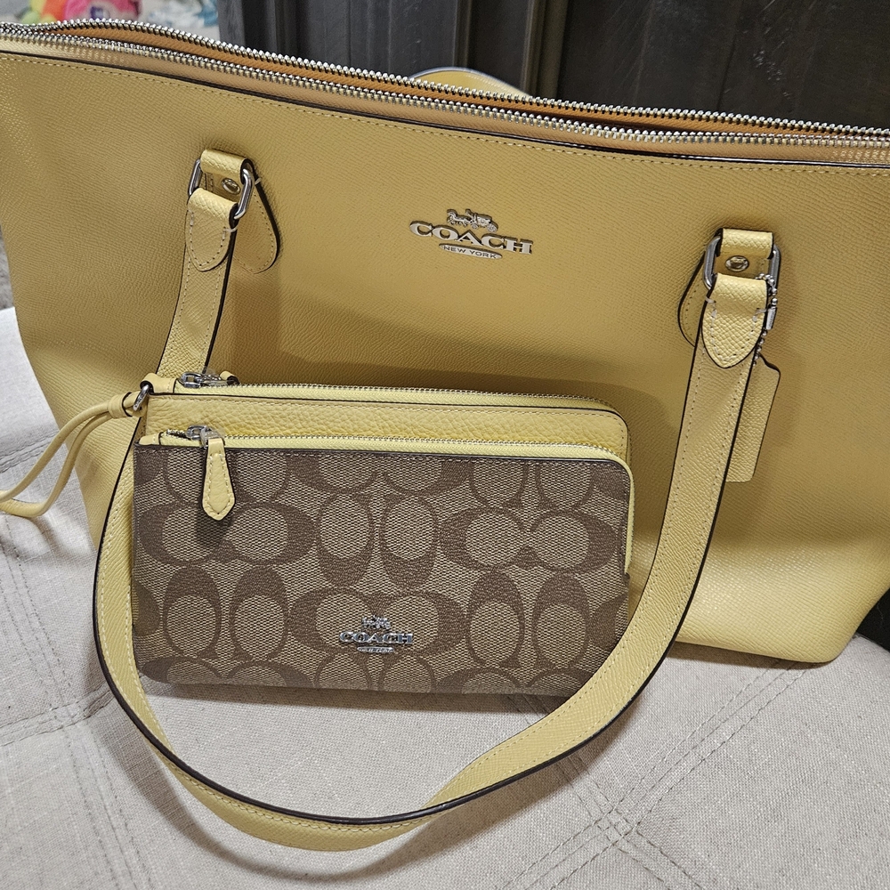 Coach Yellow Tote and Brown Wristlet Set
